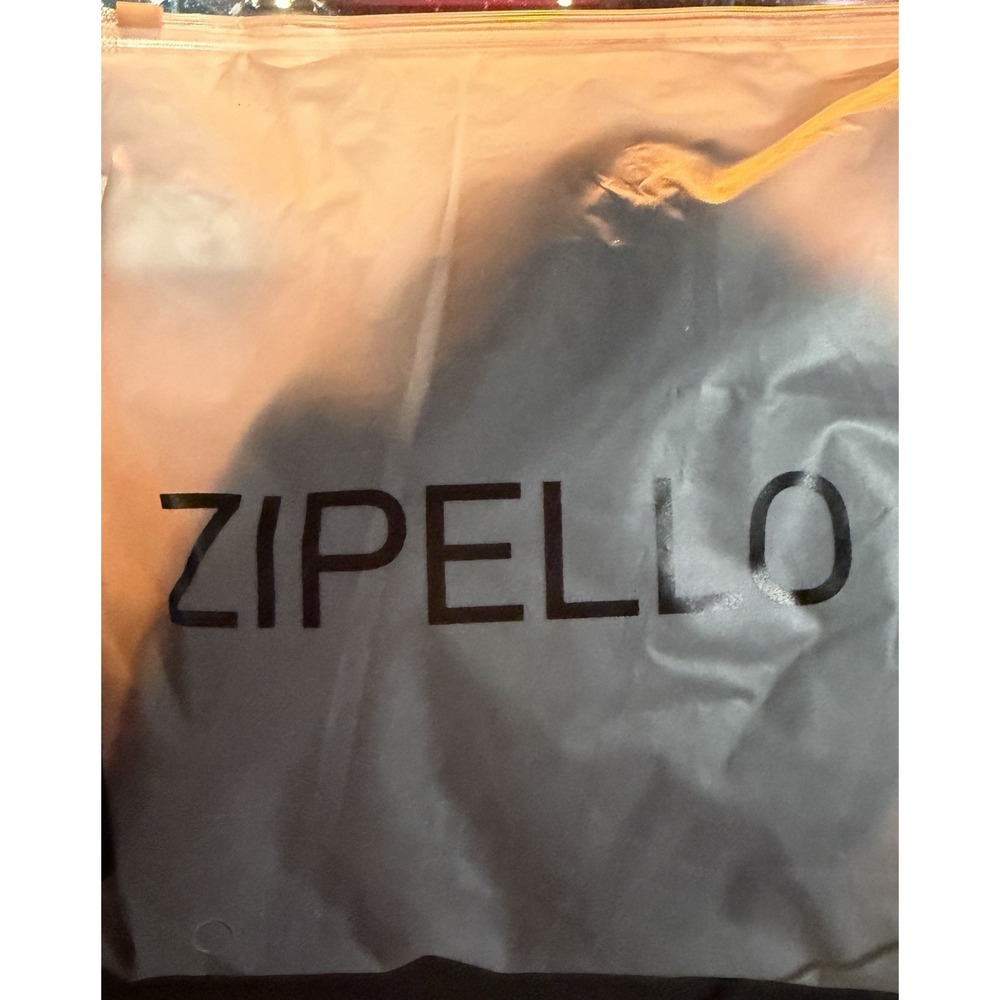 New In Bag Zipello Infinity, Scarf, Black With Zipper Pocket - Picture 3 of 3